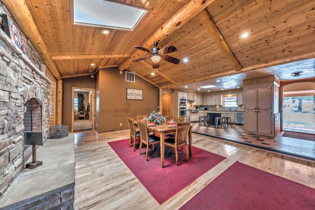 Spacious Ruidoso Home With Hot Tub And Fireplaces Exteriör bild
