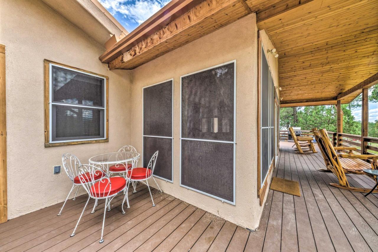 Spacious Ruidoso Home With Hot Tub And Fireplaces Exteriör bild