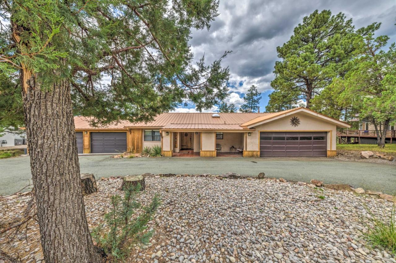 Spacious Ruidoso Home With Hot Tub And Fireplaces Exteriör bild