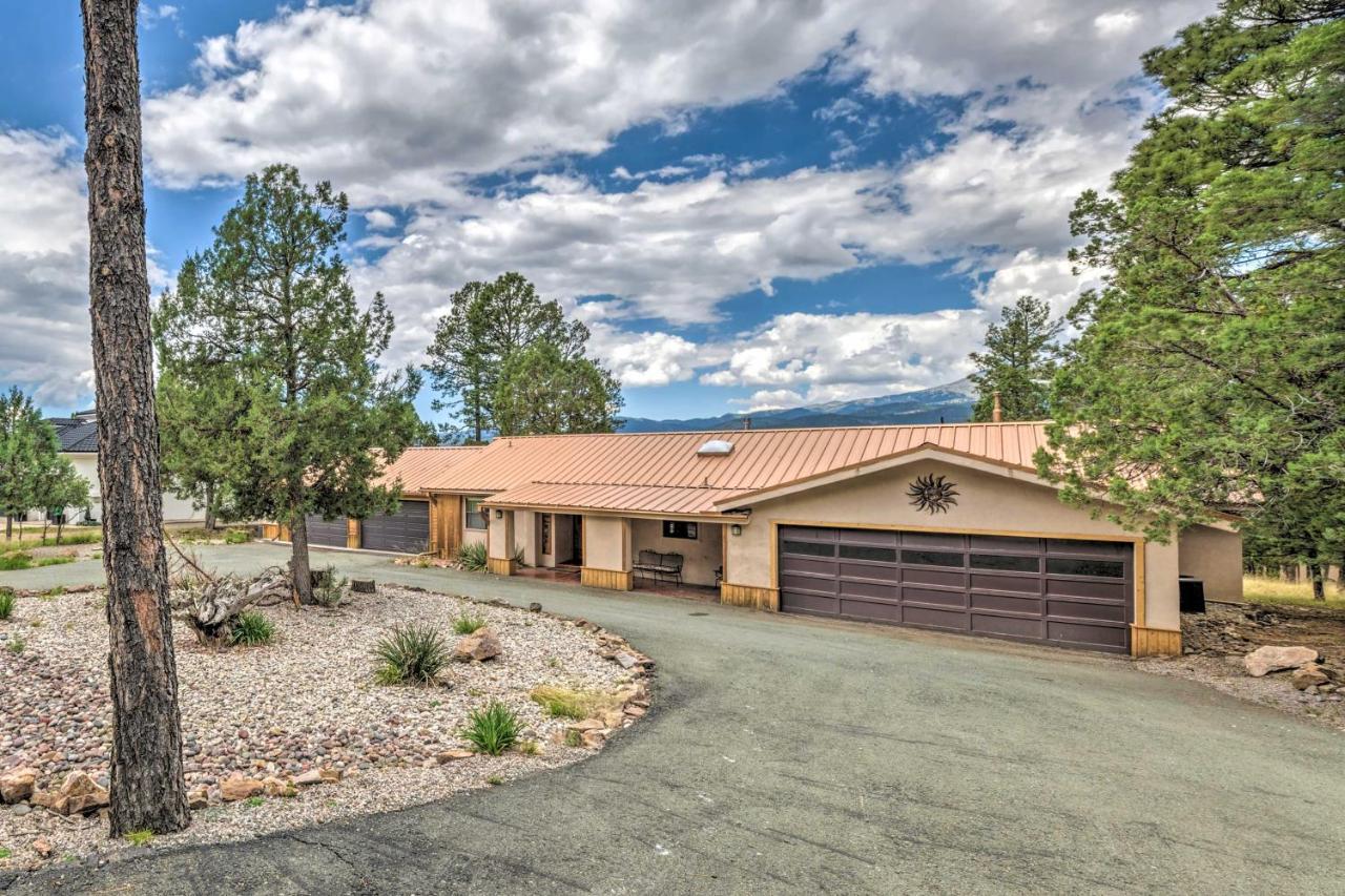 Spacious Ruidoso Home With Hot Tub And Fireplaces Exteriör bild